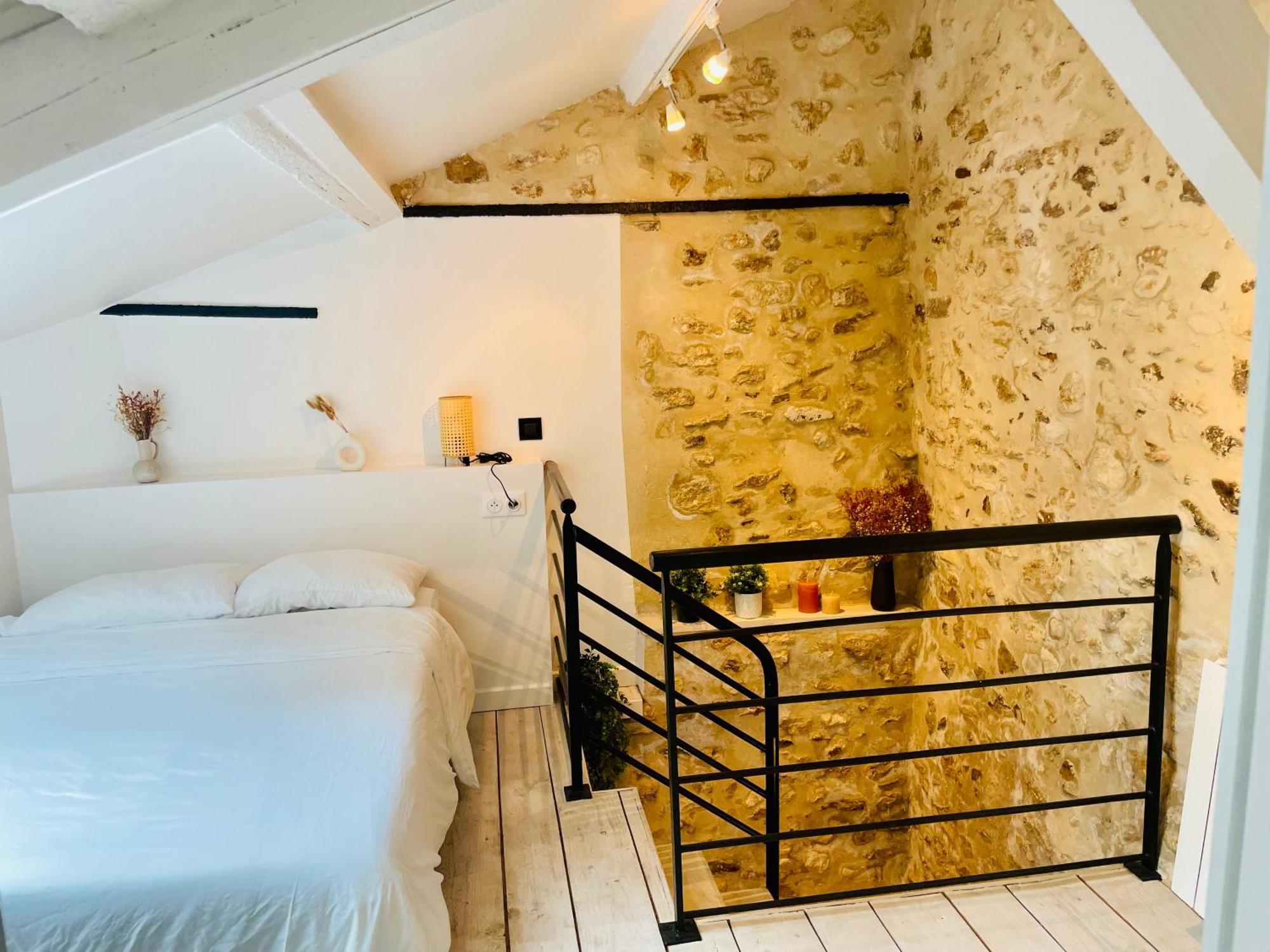 Maisonette Duplex - Tout Equipe - Matelas Haute Qualite Marly-le-Roi Exterior foto